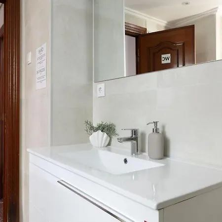 Cardenal 4 * فالنسيا